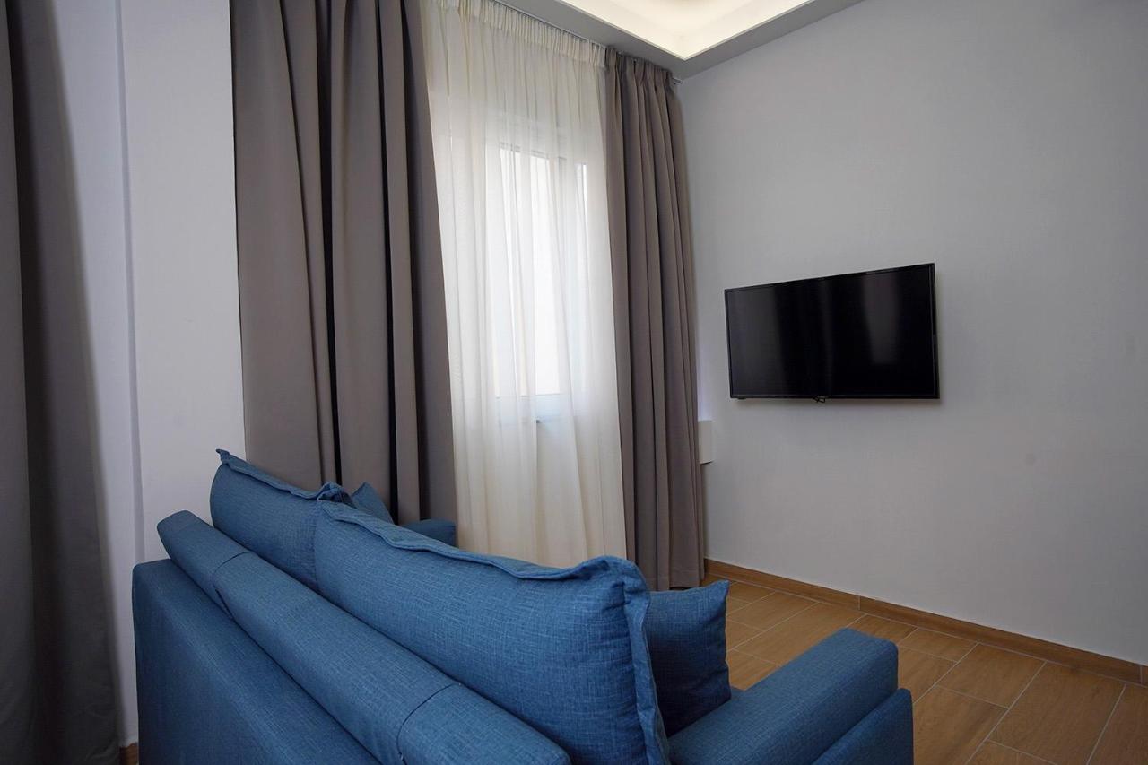 Tip - Top Suites Atenas Exterior foto